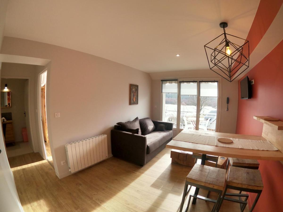 Logis Hotel Le Beau Site 샹봉 쉬르 라크 외부 사진