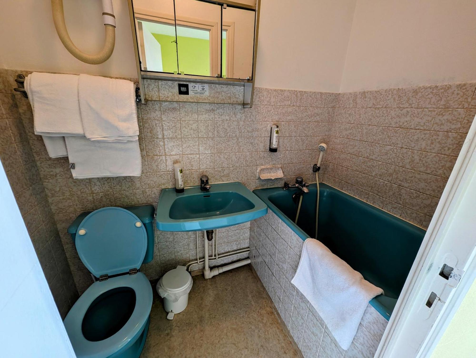 Logis Hotel Le Beau Site 샹봉 쉬르 라크 외부 사진
