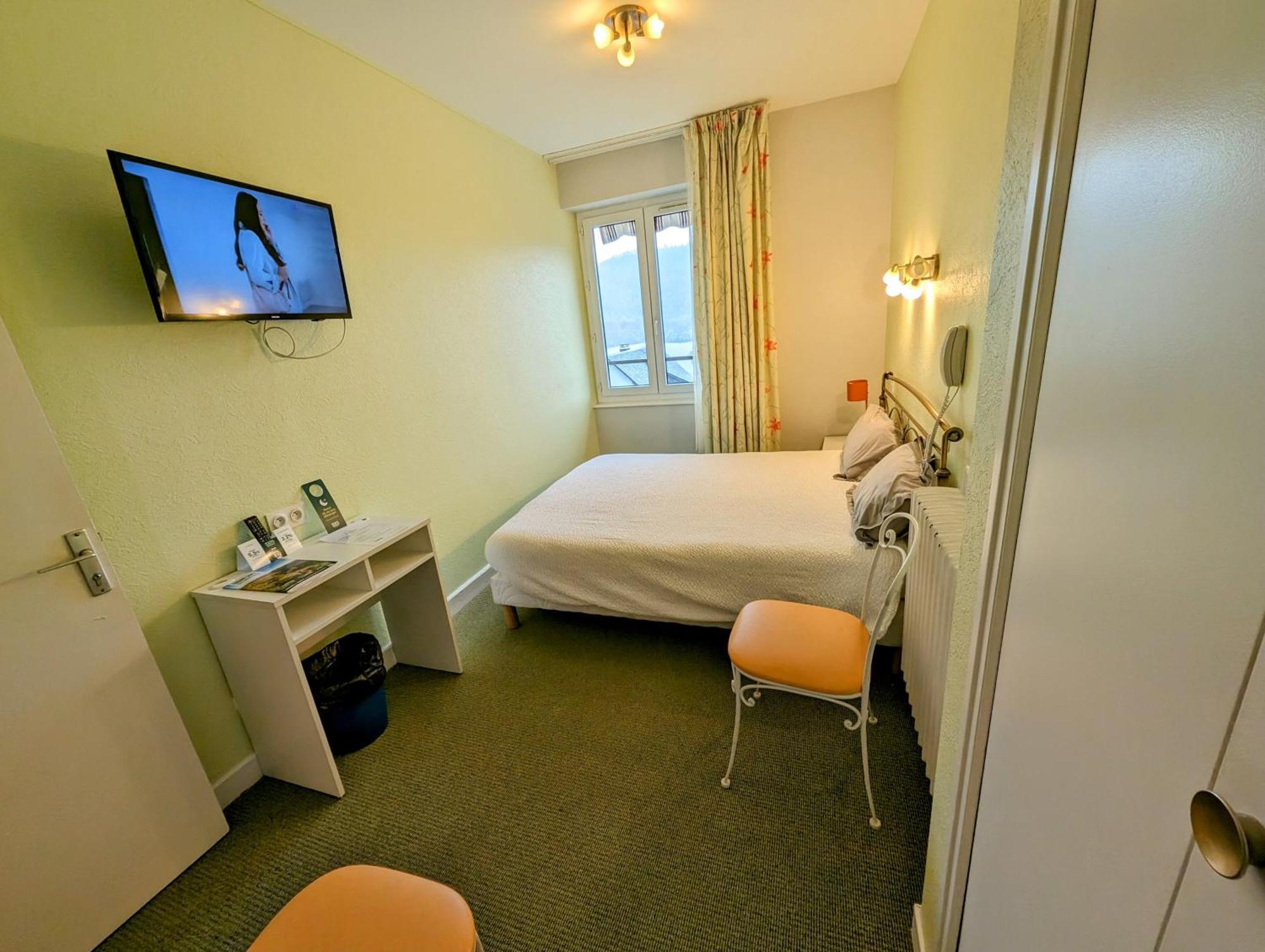 Logis Hotel Le Beau Site 샹봉 쉬르 라크 외부 사진